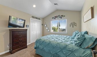 997 KRISTA Ln, Brookings, OR 97415
