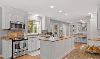 89 School House Ln, Boxborough, MA 01719