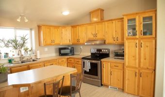 990 Vonnie Ln, Fernley, NV 89408