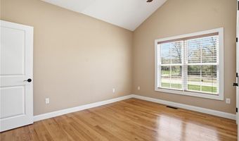1291 Central Ave, Johnston, RI 02919