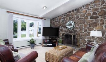 184 Vallette St, Cranston, RI 02920