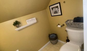 4 Trueworthy Ave, Augusta, ME 04330