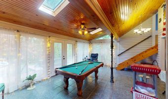 1014 Crawford Springs Rd, Beech Bluff, TN 38313