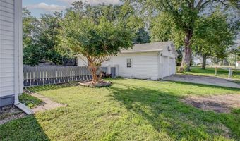 1001 W Main St, Alhambra, IL 62001