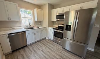 5706 S Union St, Des Moines, IA 50315