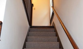 230 W State St, Athens, OH 45701