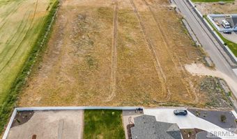 5561 Malheur River St, Ammon, ID 83406