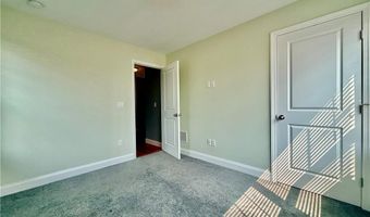 52 Bedlow Ave, Newport, RI 02840