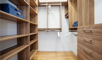 247 Glen Hill Dr, North Kingstown, RI 02874