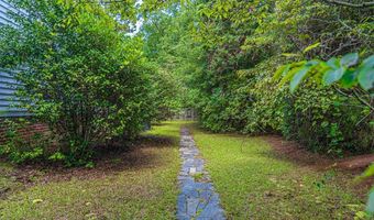 503 Carolina St, Aberdeen, NC 28315