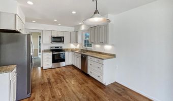 5815 JANE Way, Alexandria, VA 22310