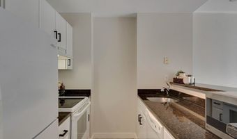 534 Beacon St 203, Boston, MA 02215