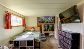 205 N C St, Albion, WA 99125