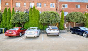 390 Charles St APT 216, Bridgeport, CT 06606
