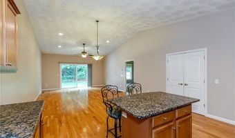 1285 Hartford Ave 25, Johnston, RI 02919