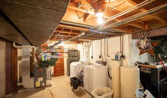 1415 E Linden St, Algona, IA 50511
