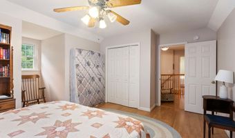 95 Cherokee Ave, Andrews, NC 28901