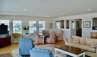 2 Bridge Ave, Bay Head, NJ 08742