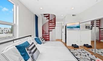 140 S Gramercy Pl 1, Los Angeles, CA 90004