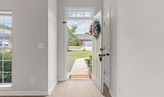 154 GARDENSIDE Dr, Alabaster, AL 35007
