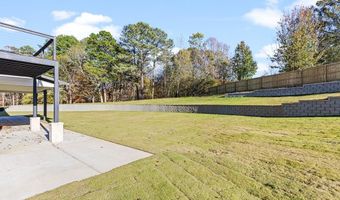 555 Versailles Dr, Auburn, GA 30011