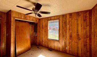 10914 Buffalo Creek Rd, Amherstdale, WV 25607