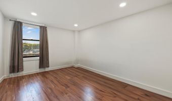 4600 DUKE St 723, Alexandria, VA 22304