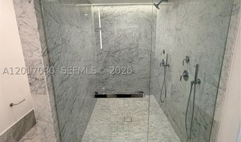 9221 E Bay Harbor Dr 309, Bay Harbor Islands, FL 33154
