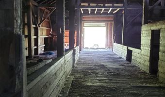 228 Nutter Ln, Barnet, VT 05821