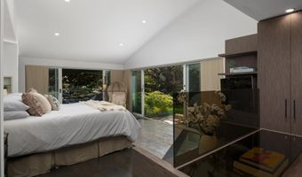 327 Pine Needles Dr, Del Mar, CA 92014