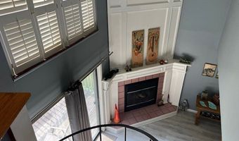 2157 Penguin Ave, Akron, OH 44319