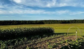 2640 Peru Center Rd, Willard, OH 44890