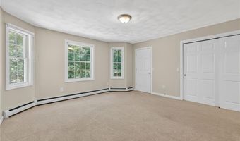 11 Soneric Ln, Richmond, RI 02812