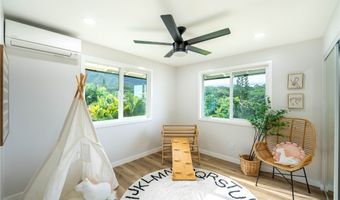 47-358 Mahakea Rd, Kaneohe, HI 96744