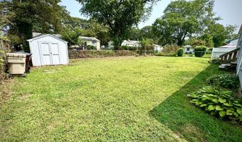 27 Anchorage Blvd, Bayville, NJ 08721