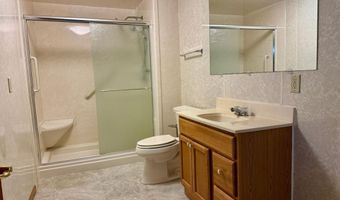 236 Wilson St, Alden, MN 56009