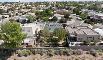 10809 CHICOBUSH Dr NW, Albuquerque, NM 87114