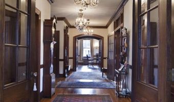 2 Harrison Ave, Newport, RI 02840
