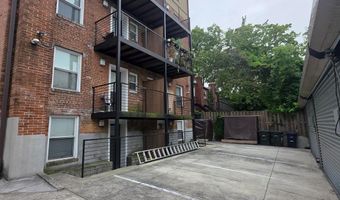 4106 GAULT Pl NE 1, Washington, DC 20019