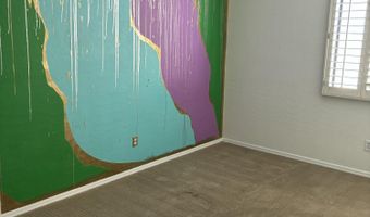 1302 W HONEYSUCKLE Ln, Chandler, AZ 85248