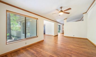 19383 Seminole Cir, Bend, OR 97702