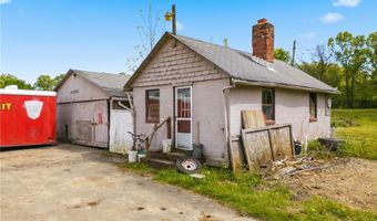 15086 Greenbower St NE, Alliance, OH 44601