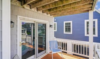 214 2ND St, Bethany Beach, DE 19930