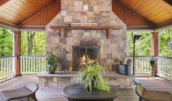 37 Birchwood Cir, Bedford, NH 03110