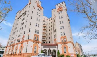 400 Deal Lake Dr 7C, Asbury Park, NJ 07712