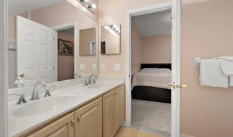 8705 HABITAT Ct, Berlin, MD 21811