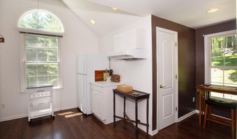 13 Mill Plain Road Cutoff, Danbury, CT 06811