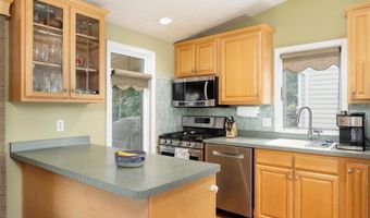 89 Rambling Rd, Amherst, NY 14051