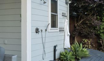 129 Santa Cruz Ave, Aptos, CA 95003