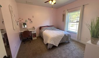 7935 Peacock Rd, Baker, FL 32531